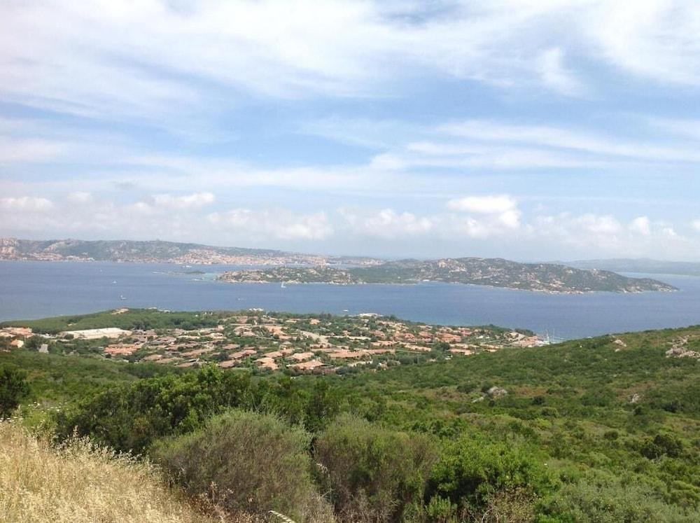 Club Esse Residence Capo D'Orso Палау Екстериор снимка